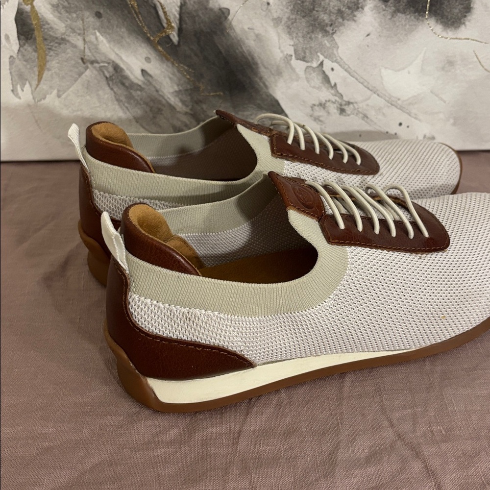 Born barrett Stylish White and Brown Sneakers